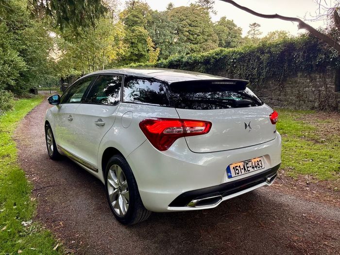 DS Automobiles DS 5 2015