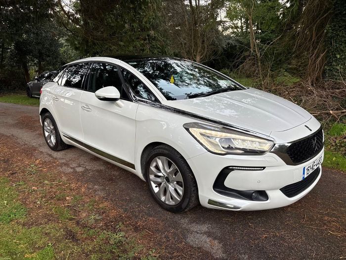 DS Automobiles DS 5 2015