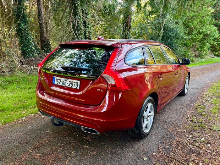 Volvo V60 2015