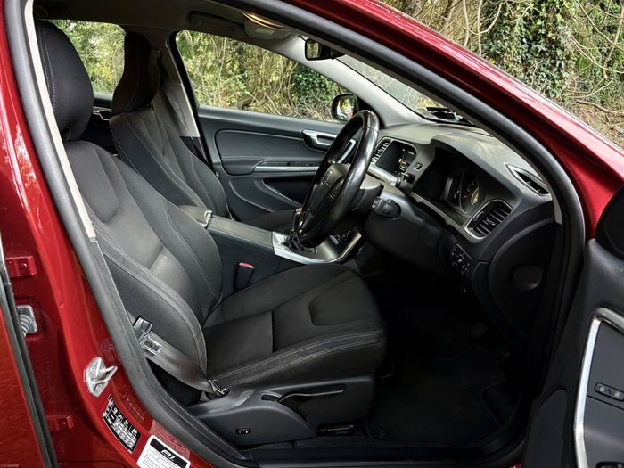 Volvo V60 2015