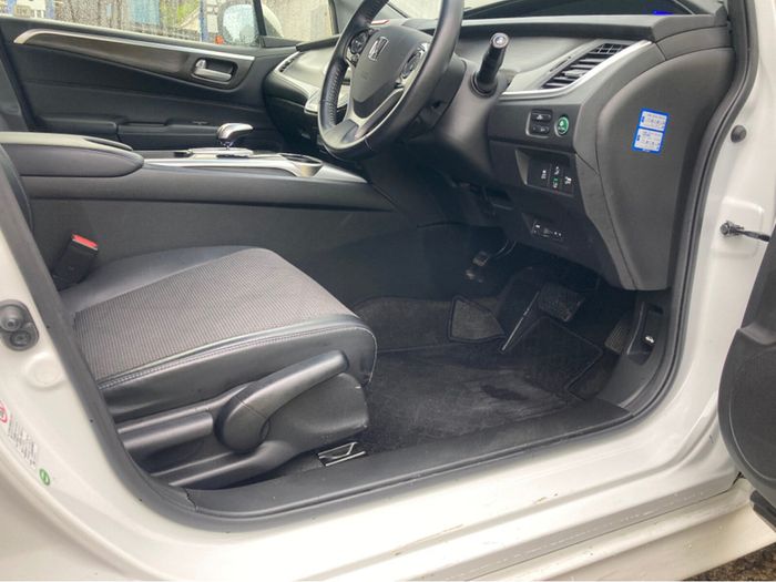 Honda Jade 2017