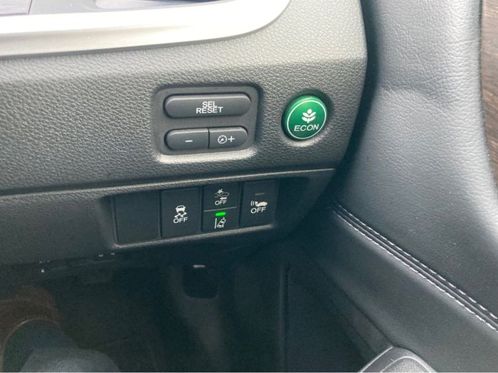 Honda Jade 2017