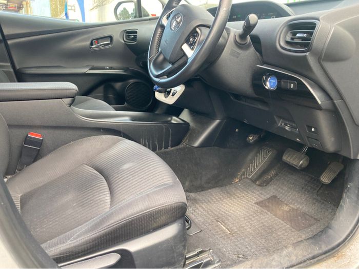 Toyota Prius 2016