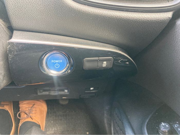 Toyota Prius 2016