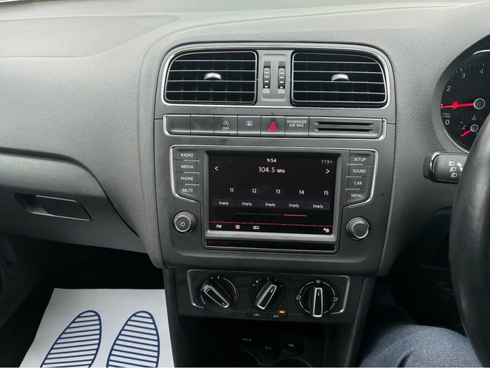 Volkswagen Polo 2016