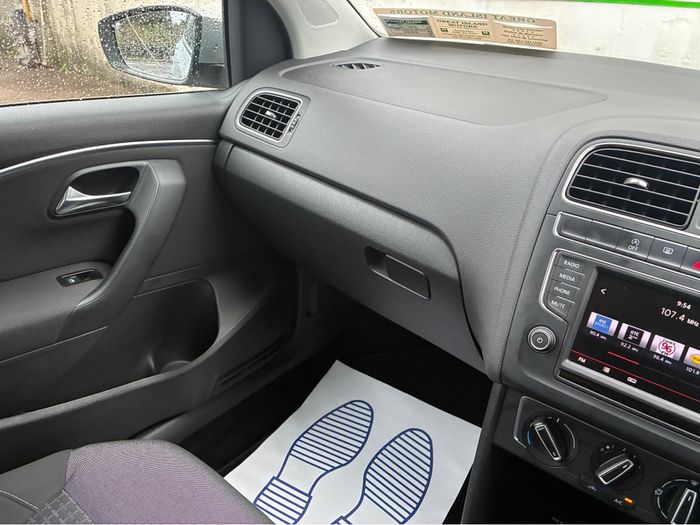 Volkswagen Polo 2016