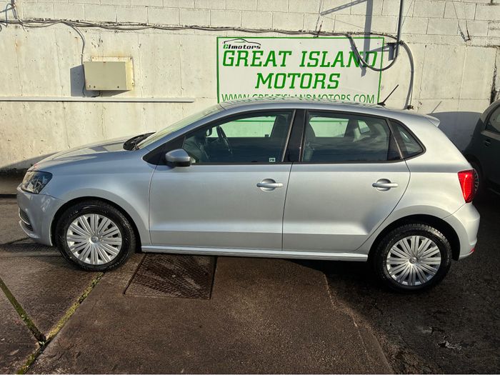 Volkswagen Polo 2015