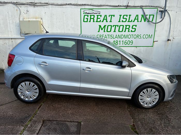 Volkswagen Polo 2015