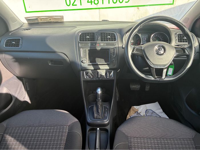 Volkswagen Polo 2015