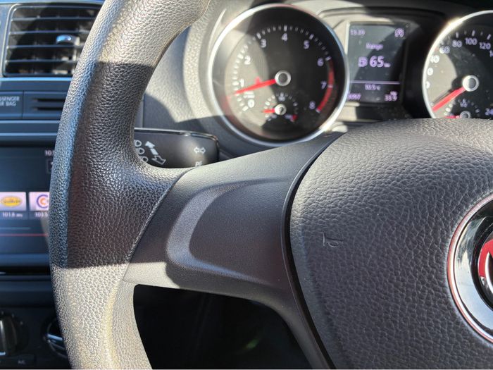 Volkswagen Polo 2016