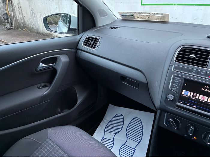 Volkswagen Polo 2016
