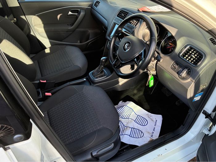 Volkswagen Polo 2015