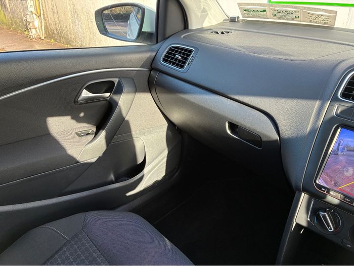 Volkswagen Polo 2015