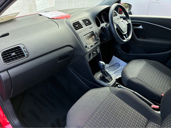 Volkswagen Polo 2014