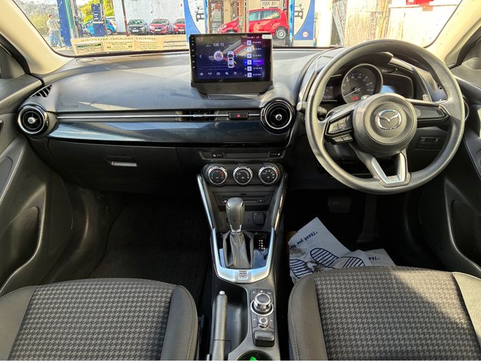 Mazda Demio 2017