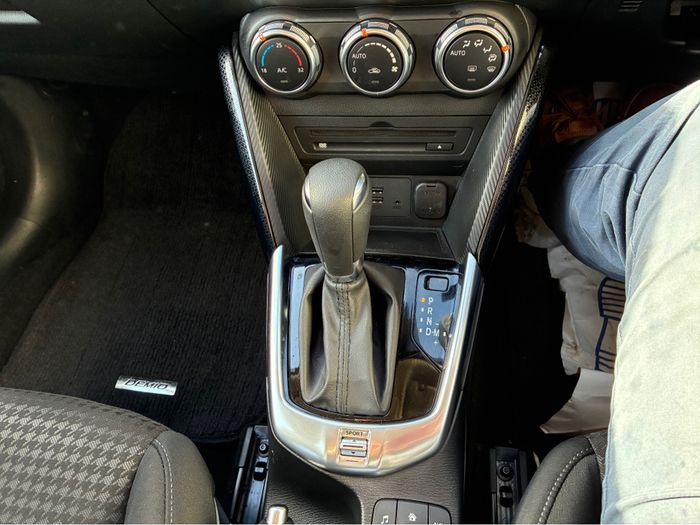 Mazda Demio 2017
