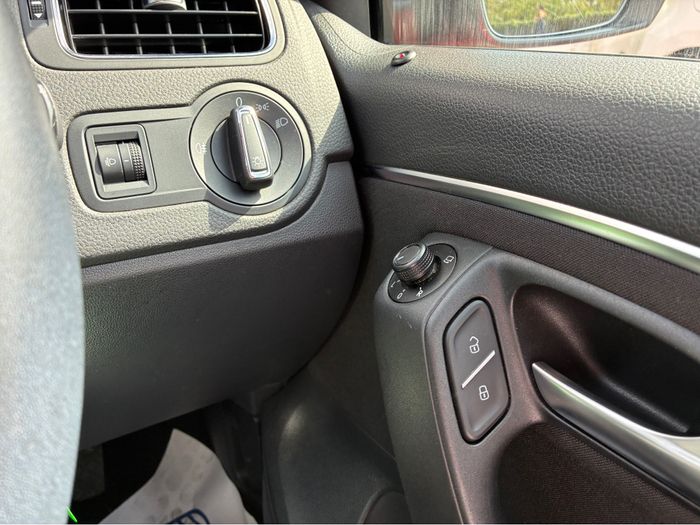 Volkswagen Polo 2014