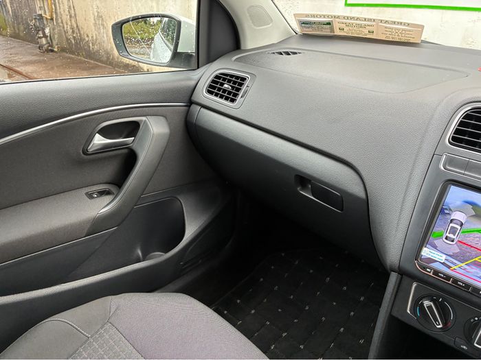 Volkswagen Polo 2014