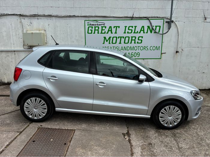 Volkswagen Polo 2015