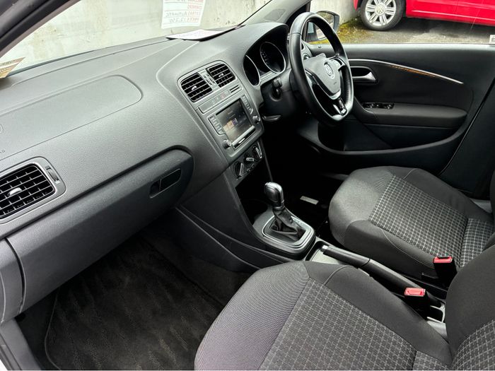 Volkswagen Polo 2015