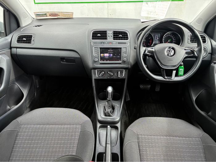 Volkswagen Polo 2015