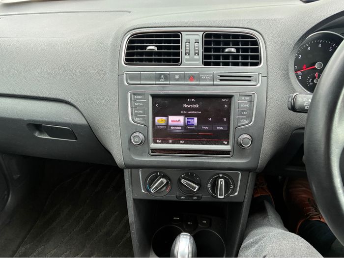 Volkswagen Polo 2015