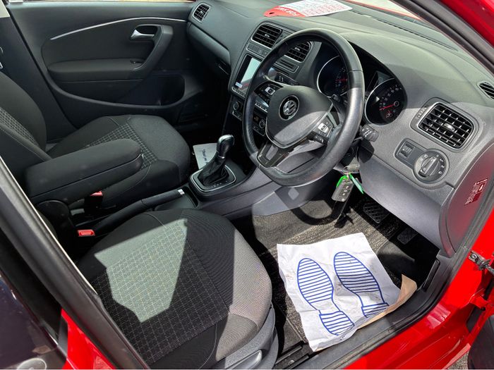 Volkswagen Polo 2015