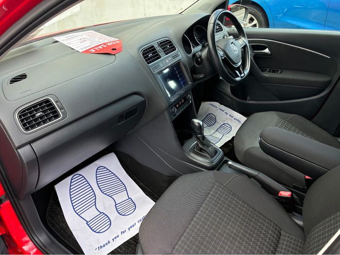 Volkswagen Polo 2015