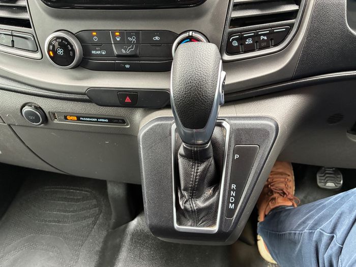 Ford Transit 2021