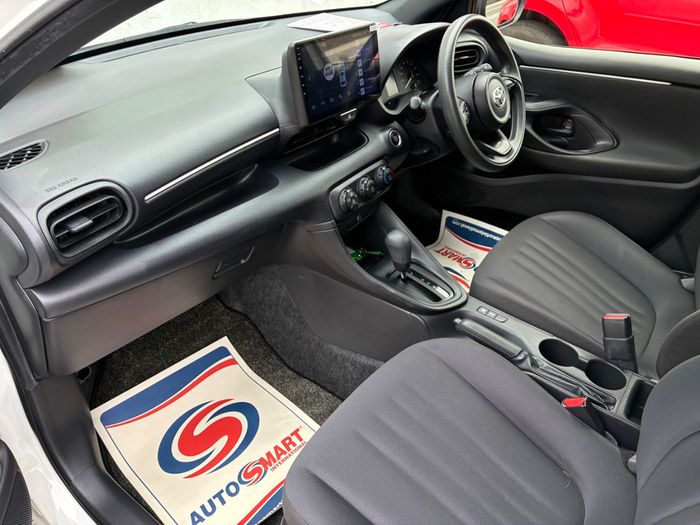 Toyota Yaris 2021