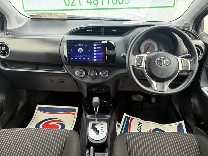 Toyota Yaris 2016