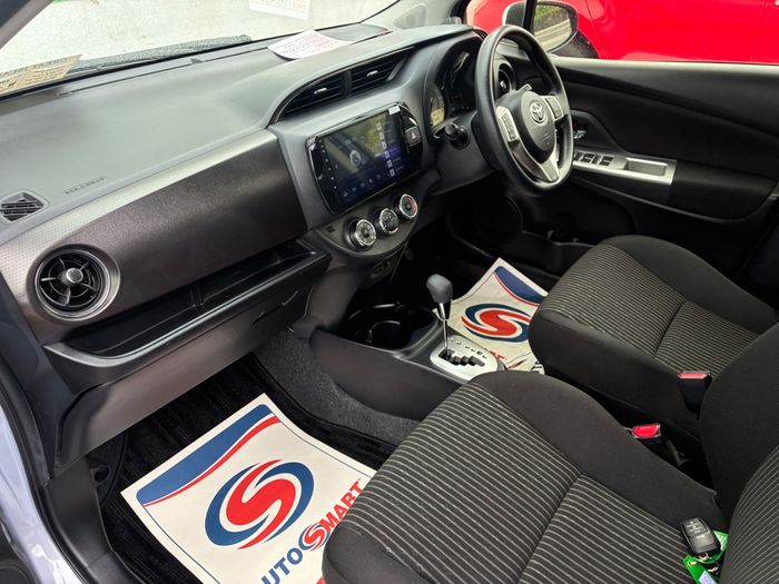 Toyota Yaris 2016