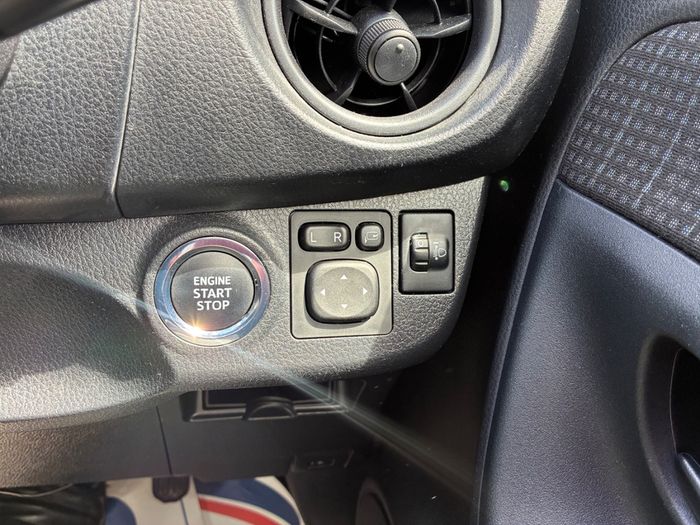 Toyota Yaris 2017