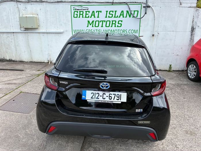 Toyota Yaris 2021