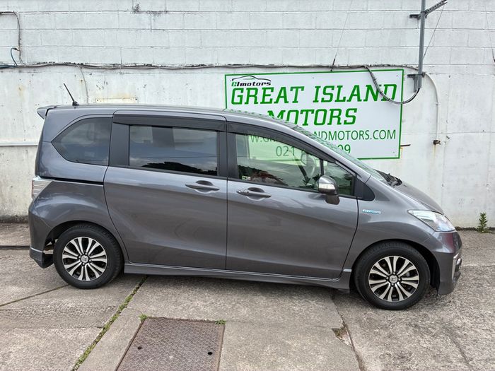 Honda Freed 2015