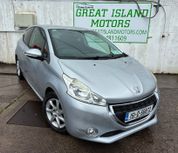 Peugeot 208 2015