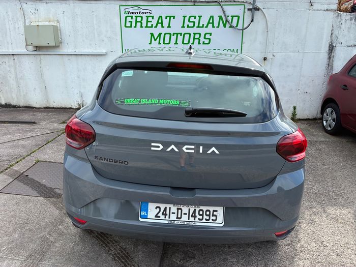 Dacia Sandero 2024