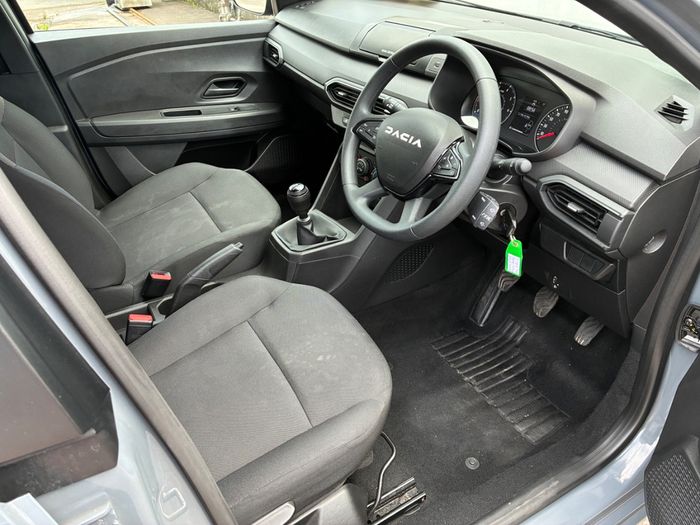 Dacia Sandero 2024