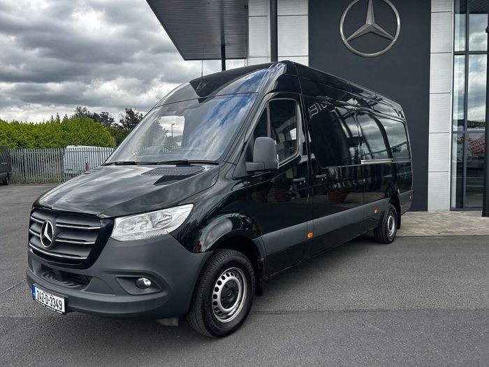 Mercedes-Benz Sprinter 2024