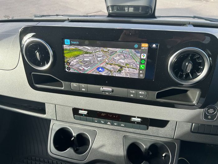 Mercedes-Benz Sprinter 2024