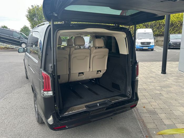 Mercedes-Benz V-Class 2024