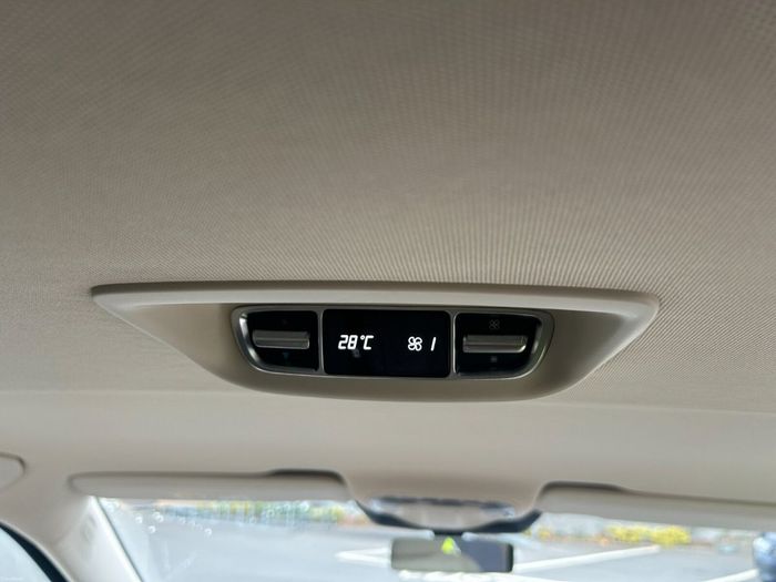 Mercedes-Benz V-Class 2024