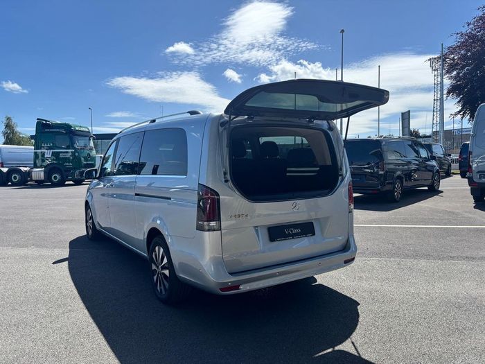 Mercedes-Benz V-Class 2026
