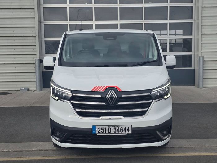 Renault Trafic 2025
