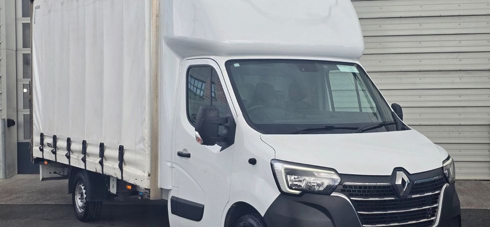 Renault Master 2022