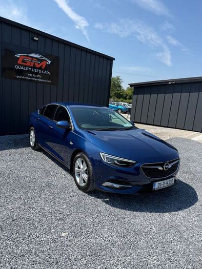 Opel Insignia 2021