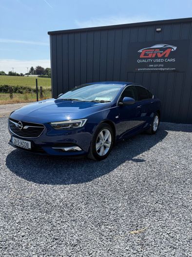 Opel Insignia 2021