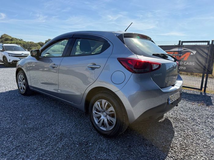 Mazda Demio 2015