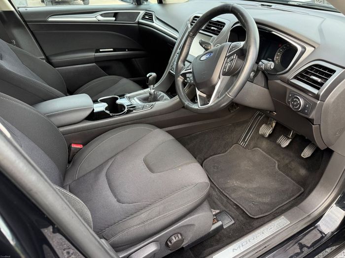 Ford Mondeo 2015