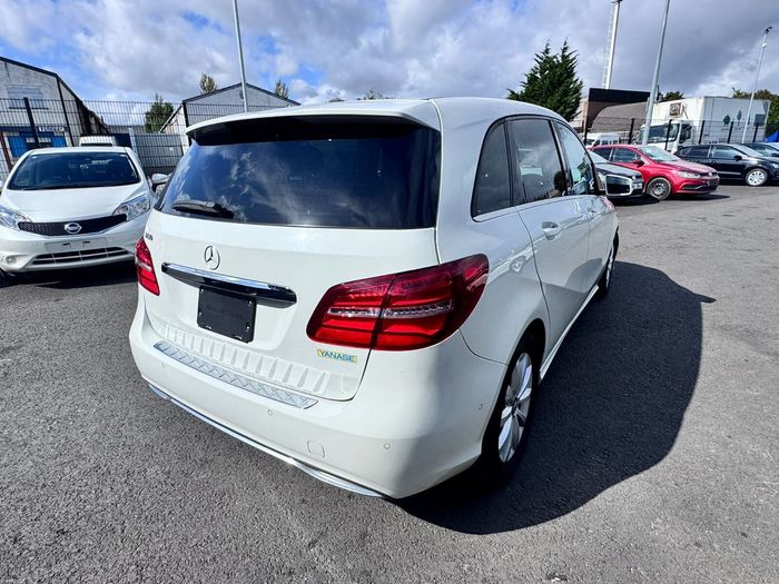 Mercedes-Benz B-Class 2014